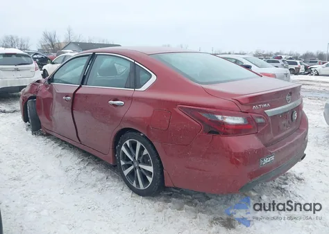 2017 Nissan Altima 2.5 Sr из США, поврежденный, VIN 1N4AL3AP1HC153835